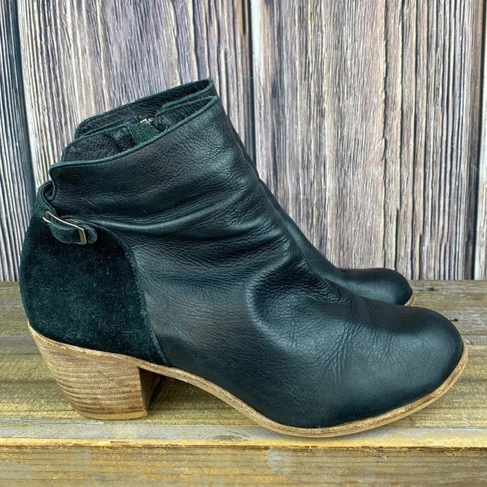 Matisse Lorenzo Black Leather Ankle Boots With Side Zipper- Size 8.5